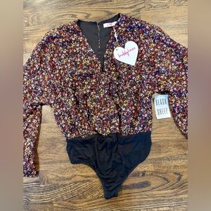 BuddyLove NWT Floral Bodysuit XS Long Sleeve Boho Hipster Open Back Wide Sleeve